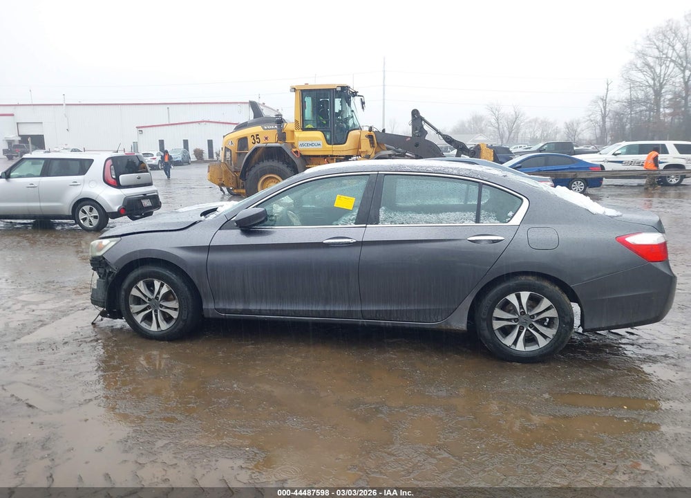 2013 HONDA ACCORD LX VIN: 1HGCR2F35DA200633