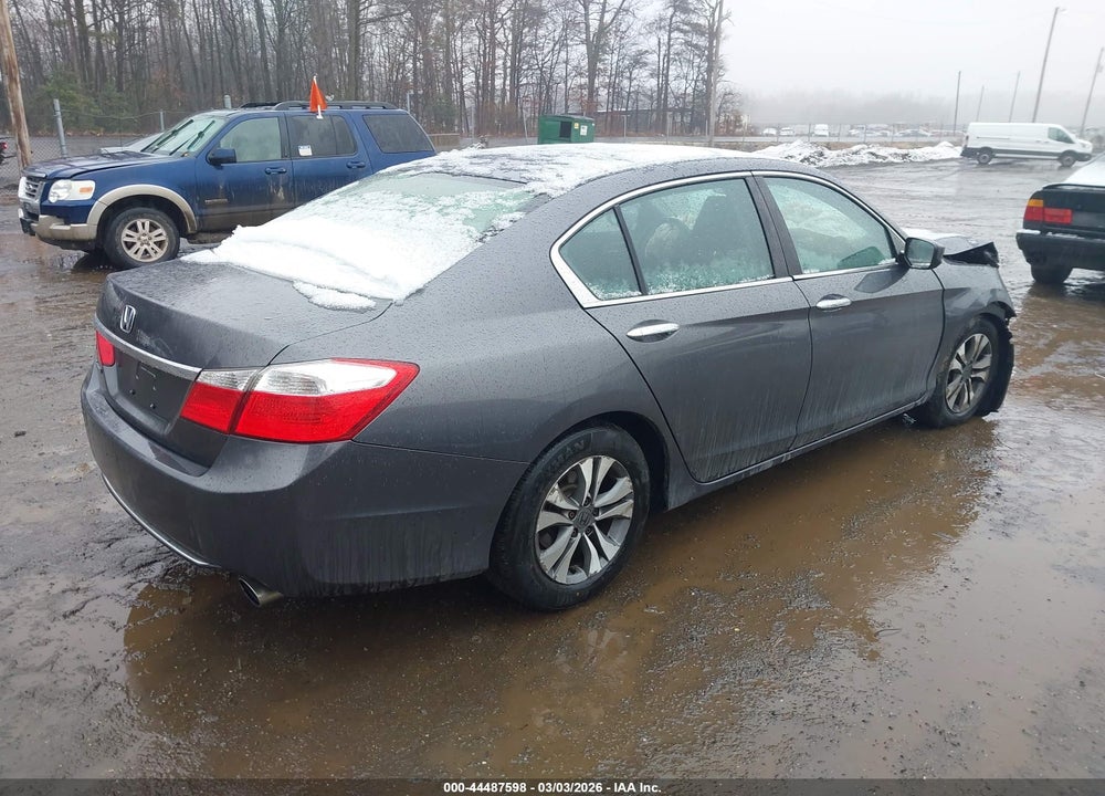 2013 HONDA ACCORD LX VIN: 1HGCR2F35DA200633