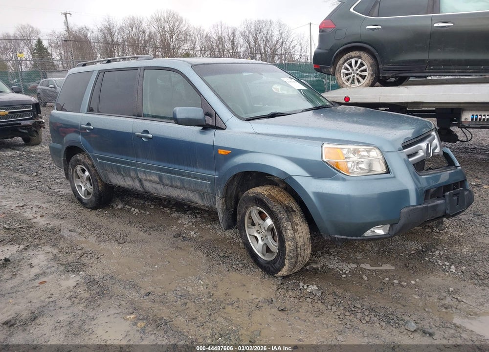 2008 HONDA PILOT EX-L VIN: 5FNYF18598B011258