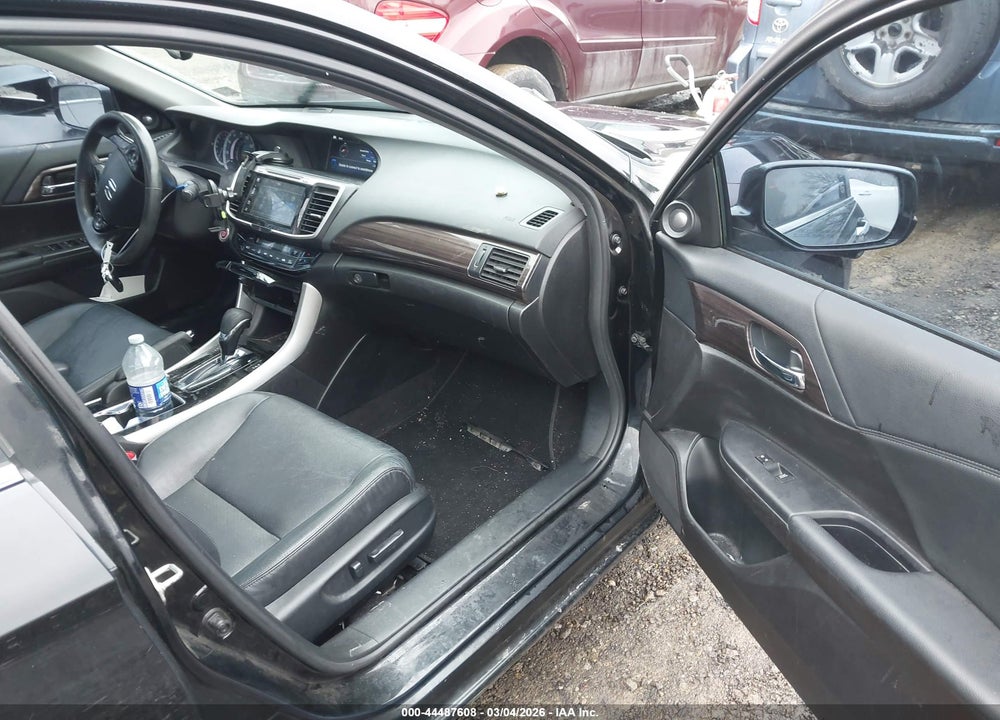 2017 HONDA ACCORD EX-L VIN: 1HGCR2F91HA016767