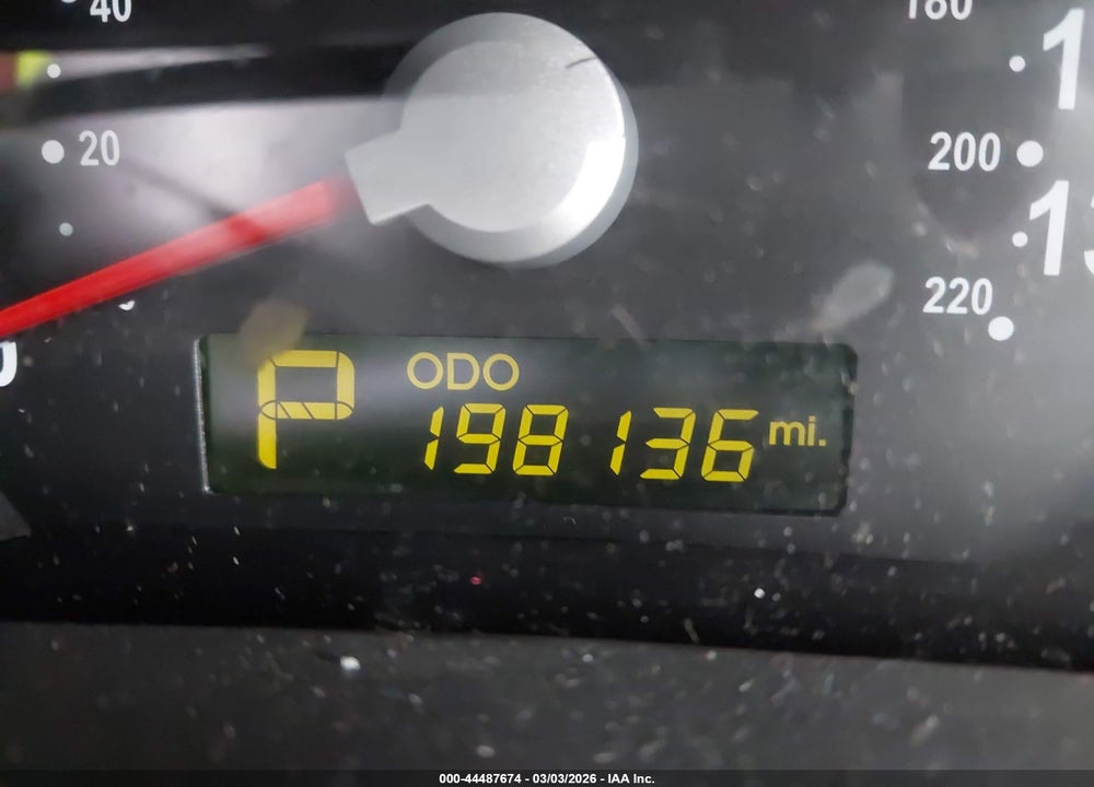 2011 KIA SEDONA EX VIN: KNDMH4C78B6379145