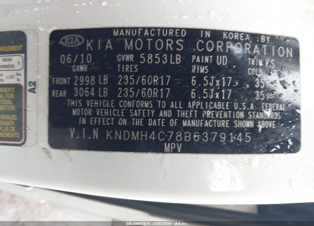 2011 KIA SEDONA EX VIN: KNDMH4C78B6379145