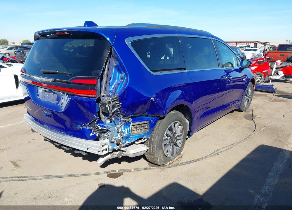 2021 CHRYSLER PACIFICA HYBRID TOURING L VIN: 2C4RC1L73MR544615