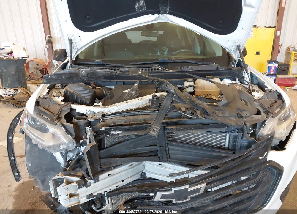 2018 CHEVROLET TRAVERSE LS VIN: 1GNERFKW2JJ169312