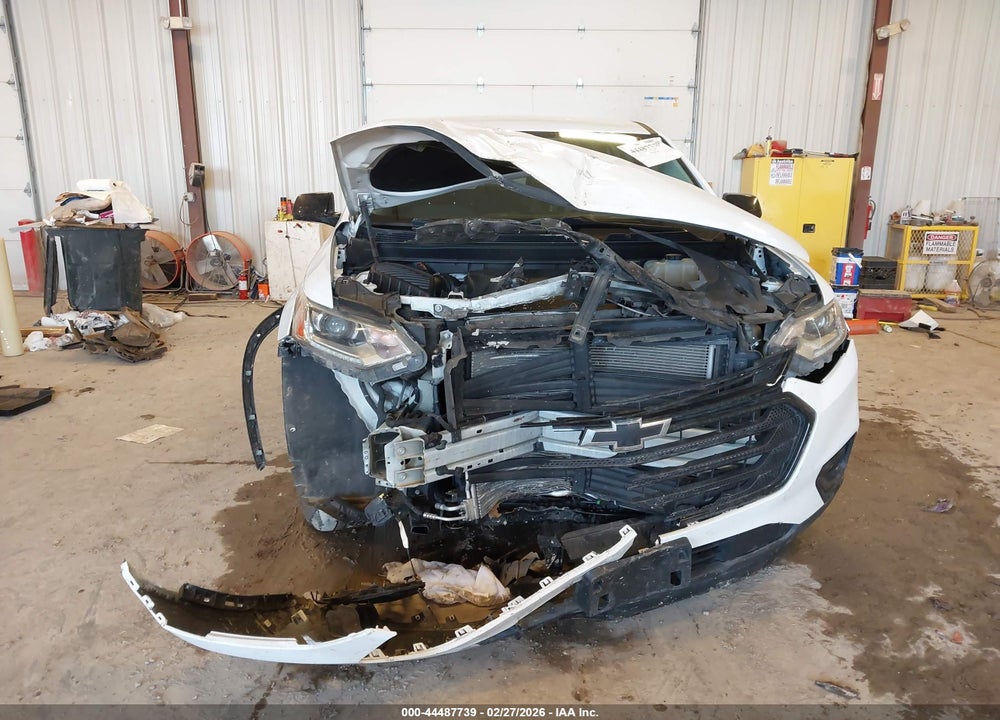 2018 CHEVROLET TRAVERSE LS VIN: 1GNERFKW2JJ169312