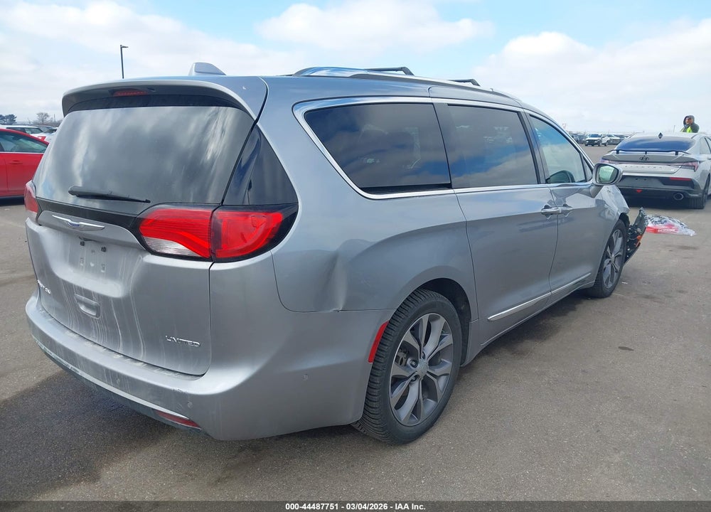 2019 CHRYSLER PACIFICA LIMITED VIN: 2C4RC1GG9KR629434