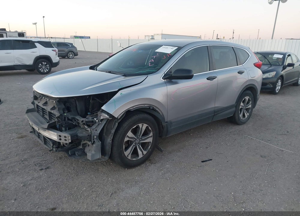 2019 HONDA CR-V LX VIN: 2HKRW5H38KH413307