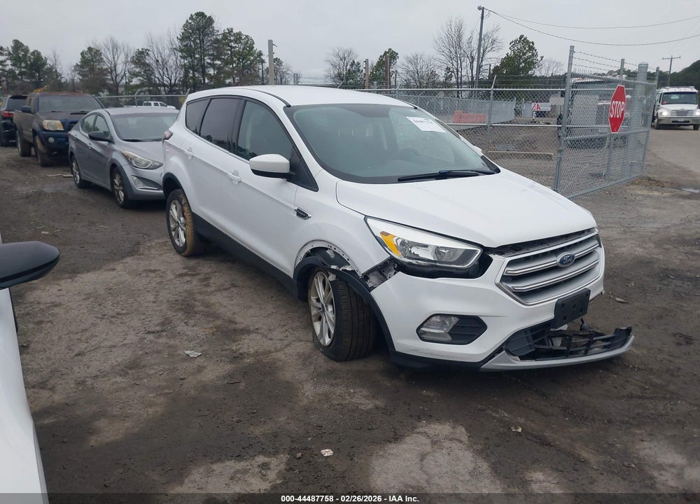 2017 FORD ESCAPE SE VIN: 1FMCU0GD4HUA40575