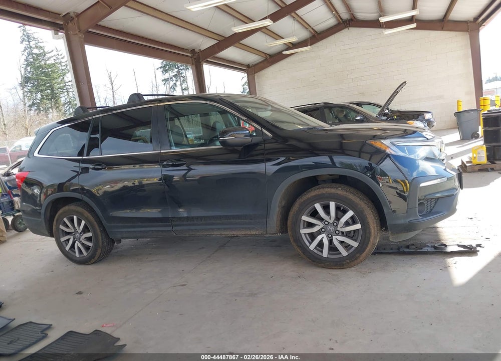 2020 HONDA PILOT EX-L VIN: 5FNYF6H52LB025511