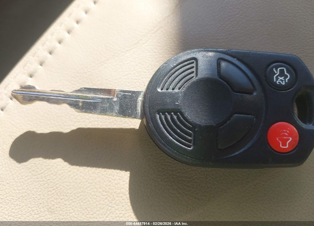 2011 FORD ESCAPE LIMITED VIN: 1FMCU0EG9BKA81395