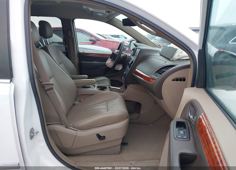 2015 CHRYSLER TOWN & COUNTRY TOURING-L VIN: 2C4RC1CG6FR584206