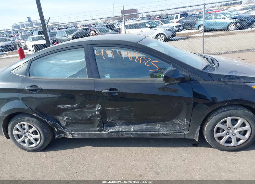 2013 HYUNDAI ACCENT GLS VIN: KMHCT4AE8DU311207