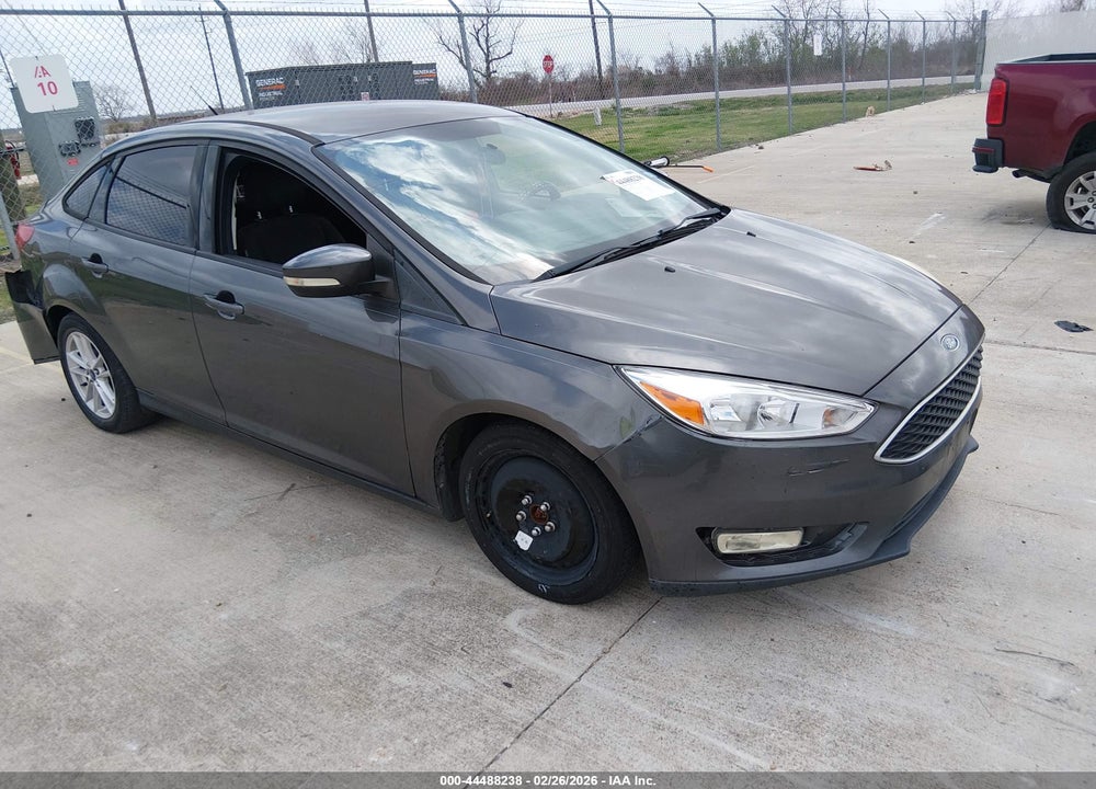 2016 FORD FOCUS SE VIN: 1FADP3F22GL238079
