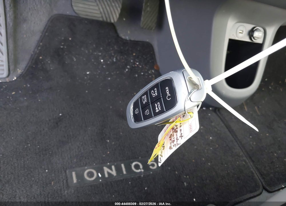 2024 HYUNDAI IONIQ 5 SEL VIN: KM8KN4DE8RU269677