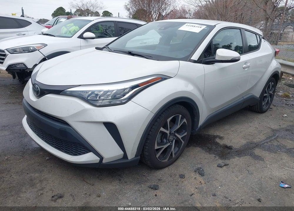 2020 TOYOTA C-HR XLE VIN: NMTKHMBX6LR110389