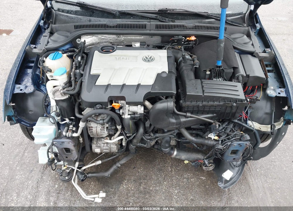 2012 VOLKSWAGEN JETTA 2.0L TDI VIN: 3VWLL7AJ7CM425542