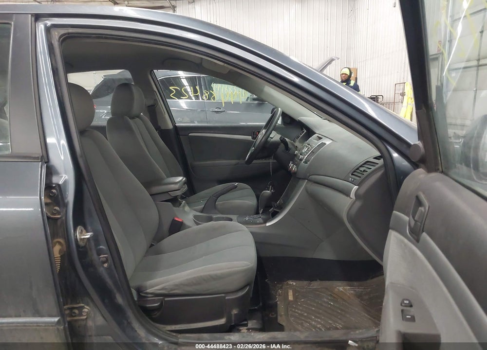 2009 HYUNDAI SONATA GLS VIN: 5NPET46CX9H538484