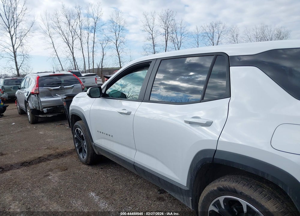2026 CHEVROLET EQUINOX FWD LT VIN: 3GNAXHEG7TL176417