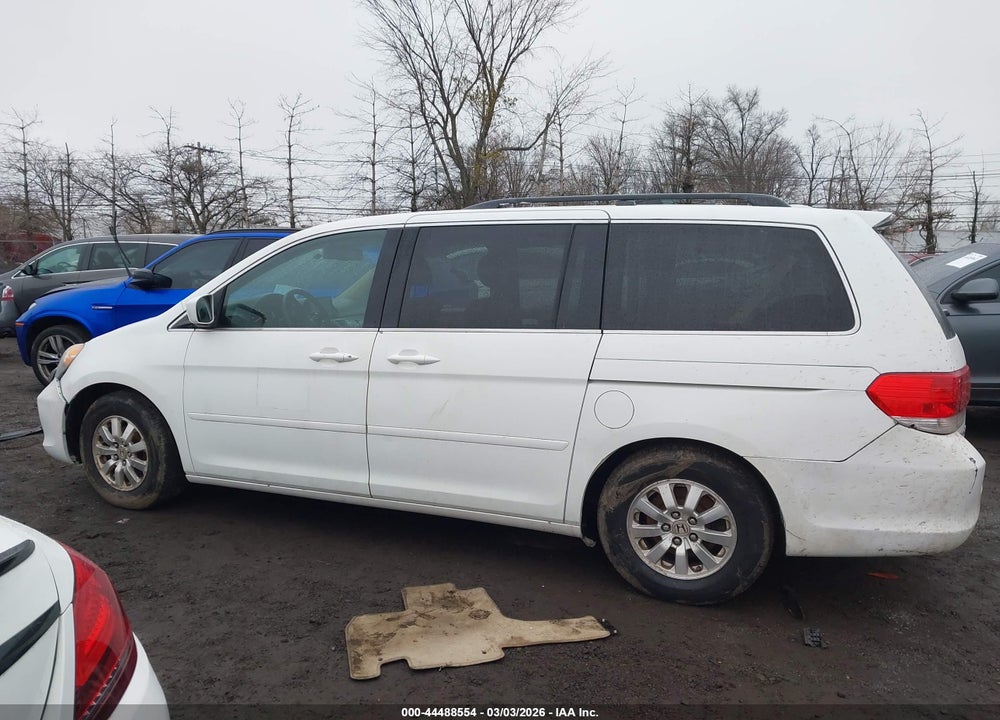 2008 HONDA ODYSSEY EX-L VIN: 5FNRL38628B091178