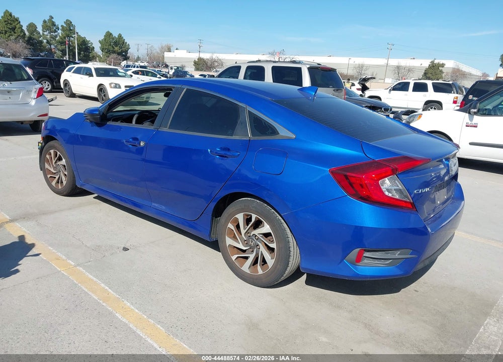 2018 HONDA CIVIC EX VIN: 19XFC2F74JE202897
