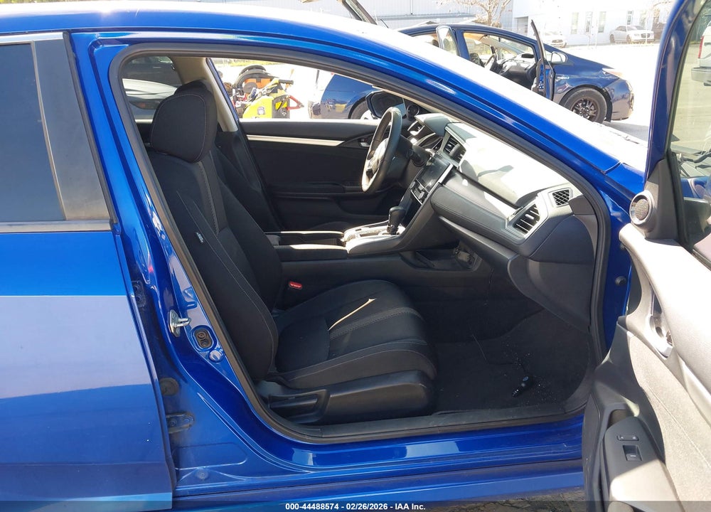 2018 HONDA CIVIC EX VIN: 19XFC2F74JE202897