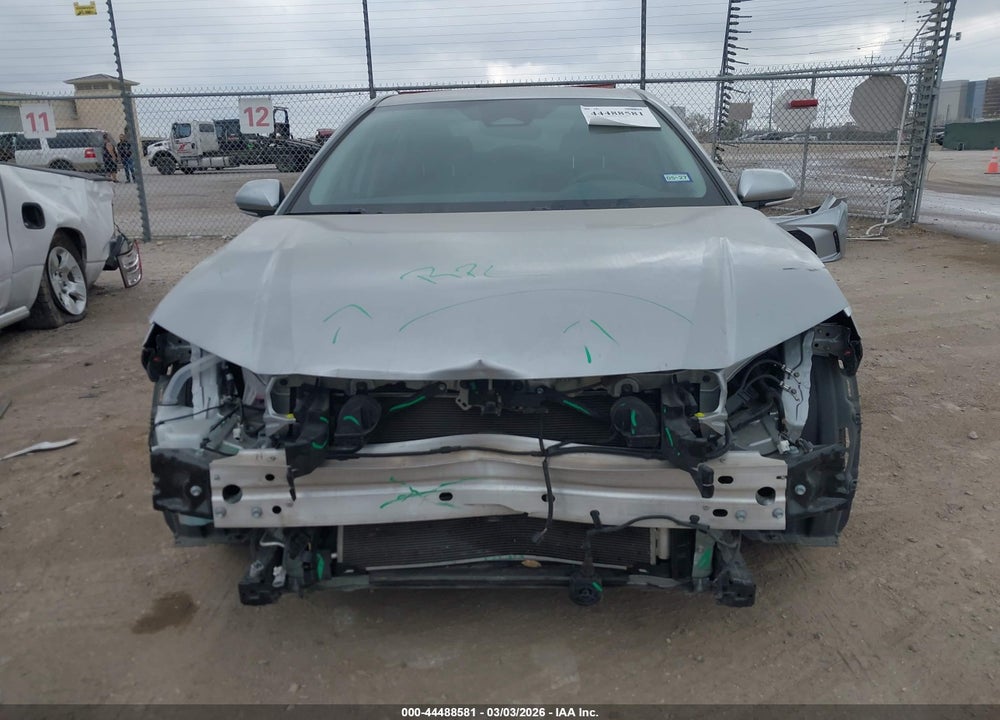 2025 TOYOTA CAMRY LE VIN: 4T1DAACK8SU141813