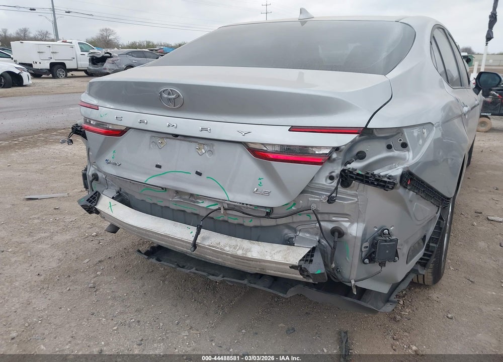 2025 TOYOTA CAMRY LE VIN: 4T1DAACK8SU141813