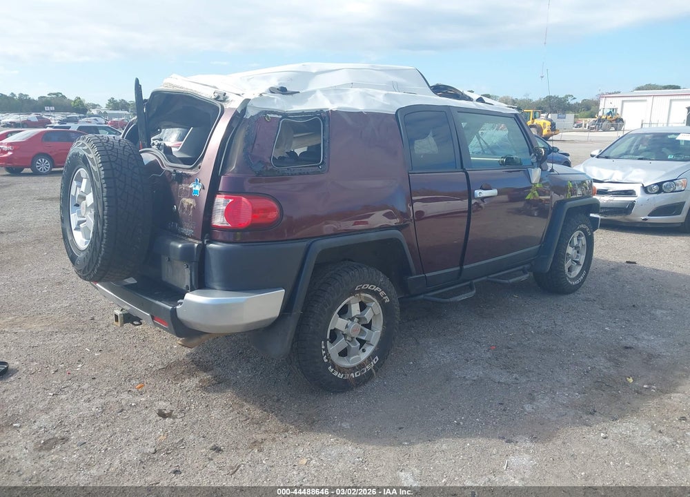 2007 TOYOTA FJ CRUISER VIN: JTEZU11FX70014997