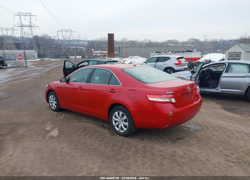 2011 TOYOTA CAMRY LE VIN: 4T1BF3EK3BU741561