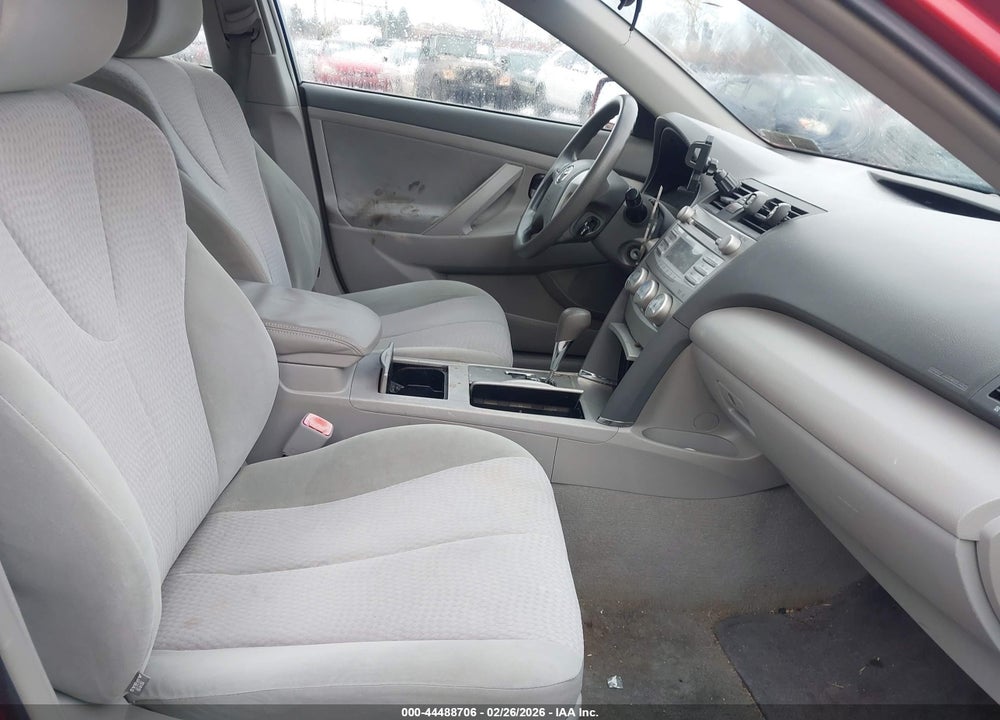 2011 TOYOTA CAMRY LE VIN: 4T1BF3EK3BU741561