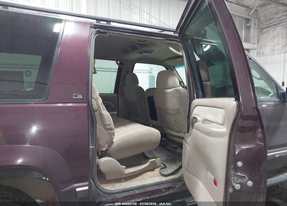 1997 CHEVROLET SUBURBAN 1500 VIN: 1GNGK16F6VJ405069
