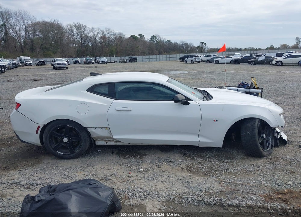 2017 CHEVROLET CAMARO 1LS VIN: 1G1FA1RX2H0189347