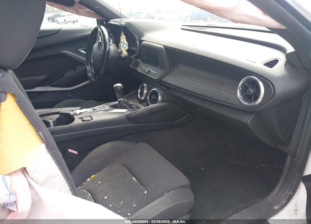 2017 CHEVROLET CAMARO 1LS VIN: 1G1FA1RX2H0189347