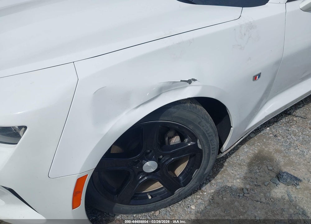 2017 CHEVROLET CAMARO 1LS VIN: 1G1FA1RX2H0189347