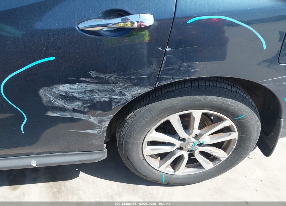 2014 NISSAN PATHFINDER S VIN: 5N1AR2MN5EC711139