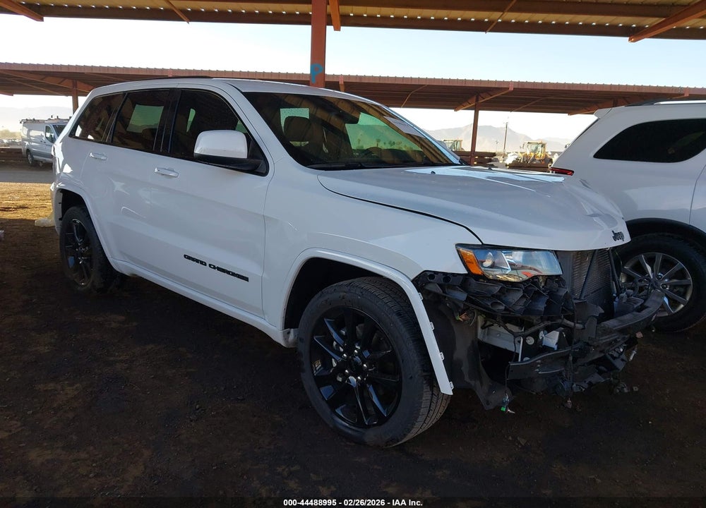 2018 JEEP GRAND CHEROKEE ALTITUDE 4X2 VIN: 1C4RJEAGXJC110017