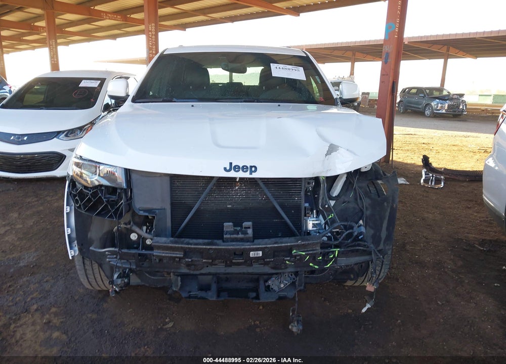 2018 JEEP GRAND CHEROKEE ALTITUDE 4X2 VIN: 1C4RJEAGXJC110017