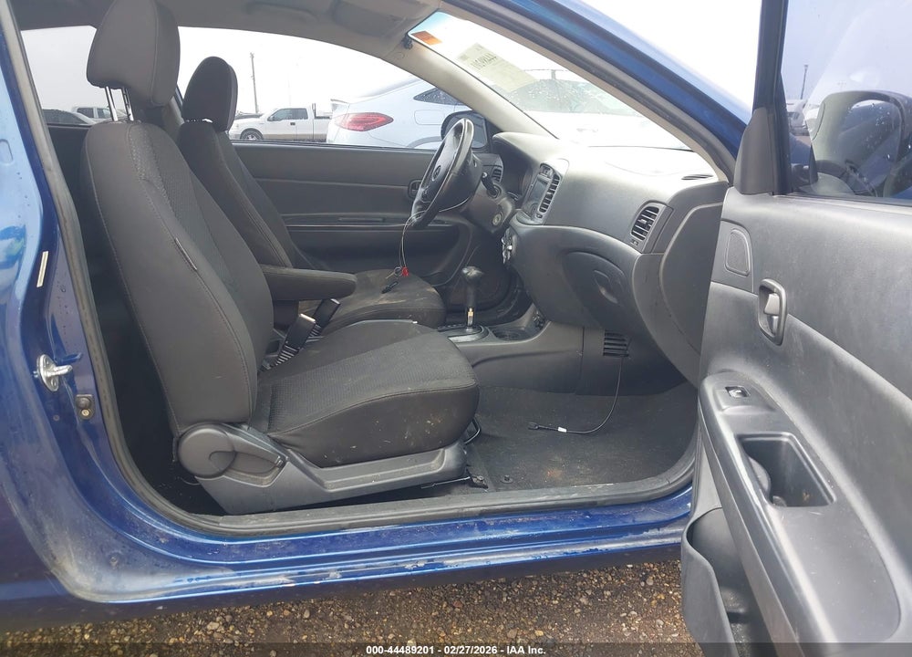 2011 HYUNDAI ACCENT SE VIN: KMHCN3AC9BU196617