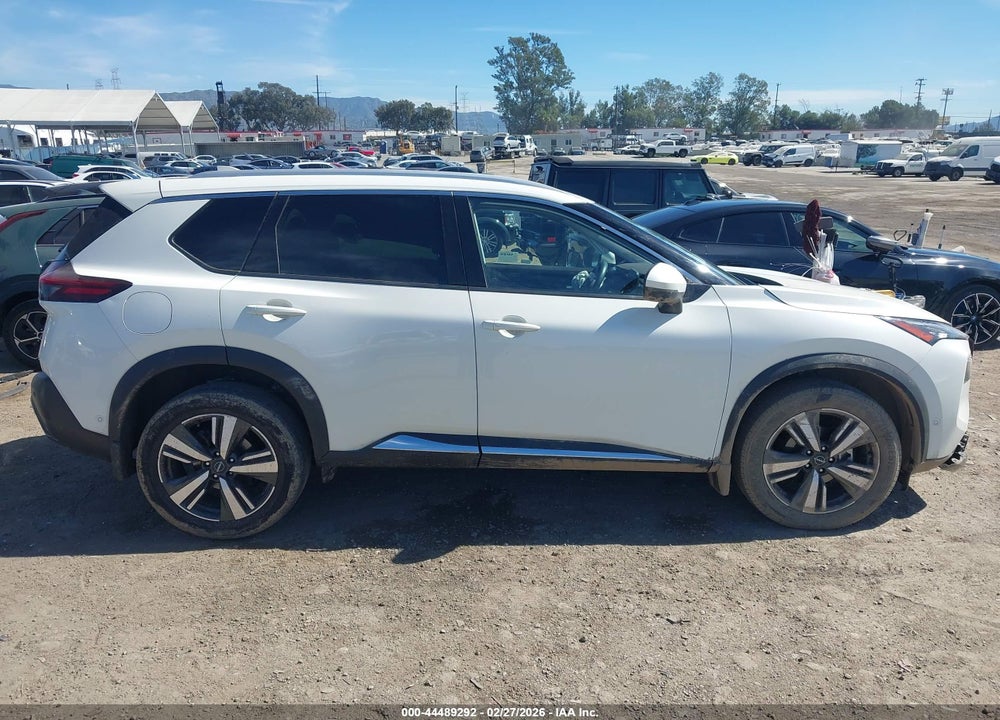 2023 NISSAN ROGUE SL FWD VIN: JN8BT3CA4PW429532