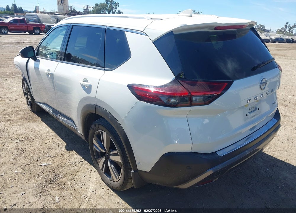 2023 NISSAN ROGUE SL FWD VIN: JN8BT3CA4PW429532