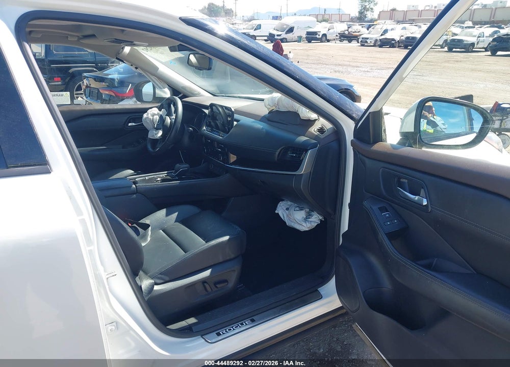 2023 NISSAN ROGUE SL FWD VIN: JN8BT3CA4PW429532