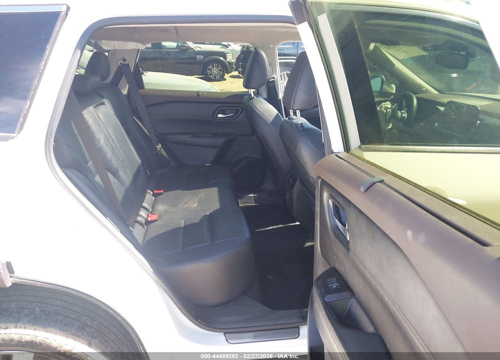 2023 NISSAN ROGUE SL FWD VIN: JN8BT3CA4PW429532