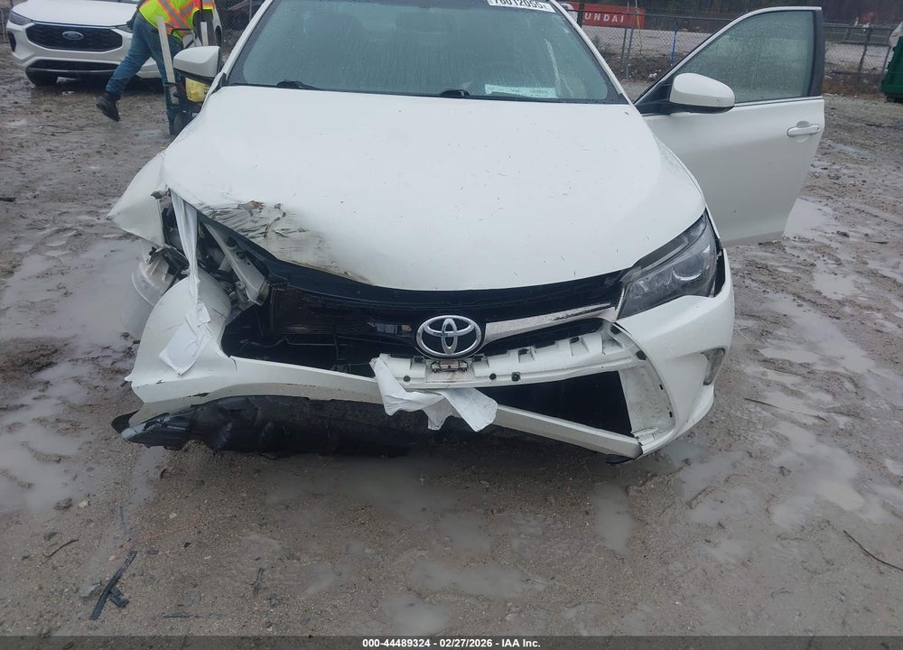 2015 TOYOTA CAMRY SE VIN: 4T1BF1FK4FU496097