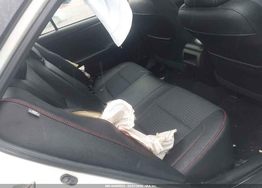 2015 TOYOTA CAMRY SE VIN: 4T1BF1FK4FU496097