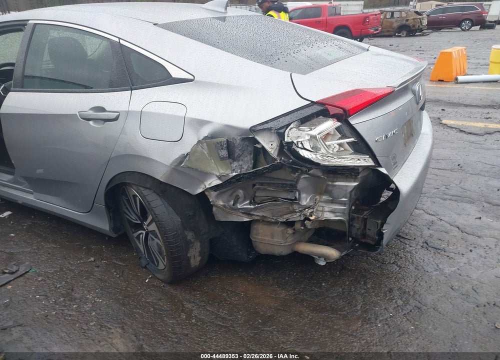 2017 HONDA CIVIC EX-T VIN: 19XFC1F3XHE009798