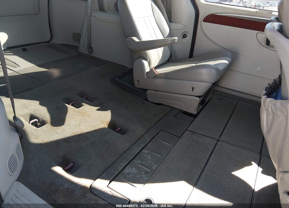 2007 CHRYSLER TOWN & COUNTRY TOURING VIN: 2A4GP54L07R151619