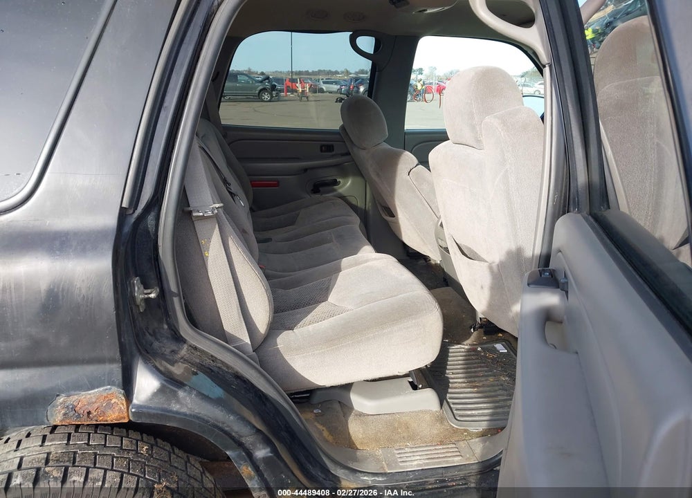 2006 CHEVROLET TAHOE LS VIN: 1GNEK13T66R107352