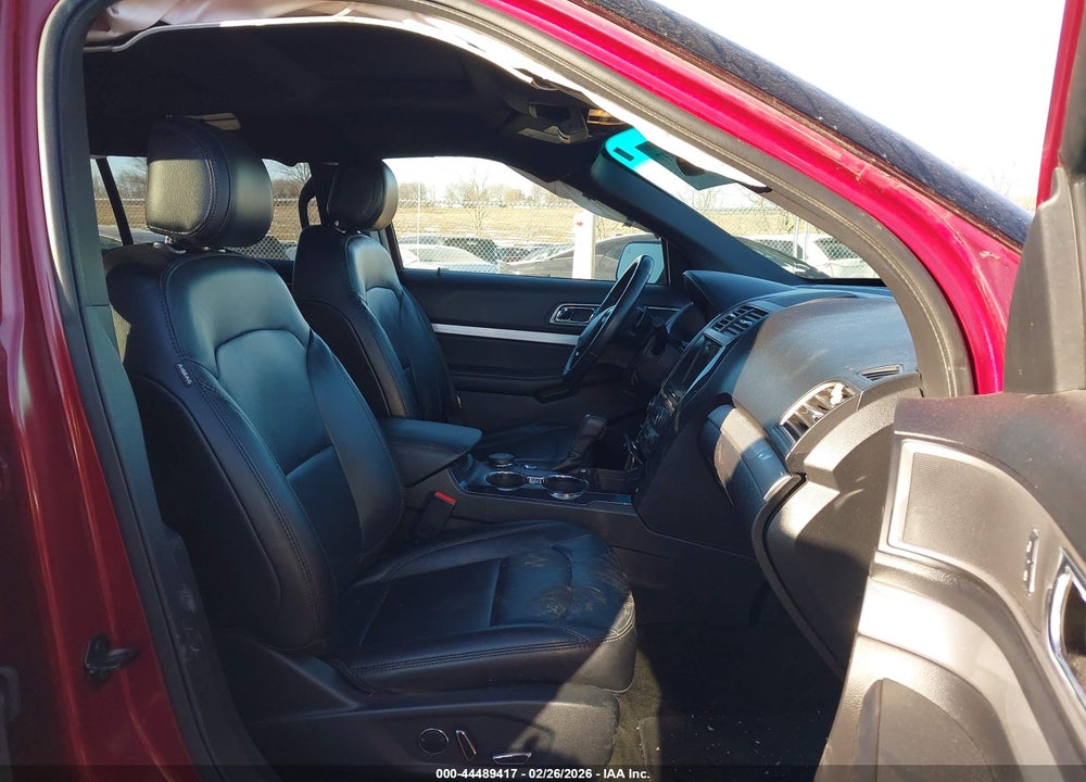 2017 FORD EXPLORER XLT VIN: 1FM5K8D86HGA43125