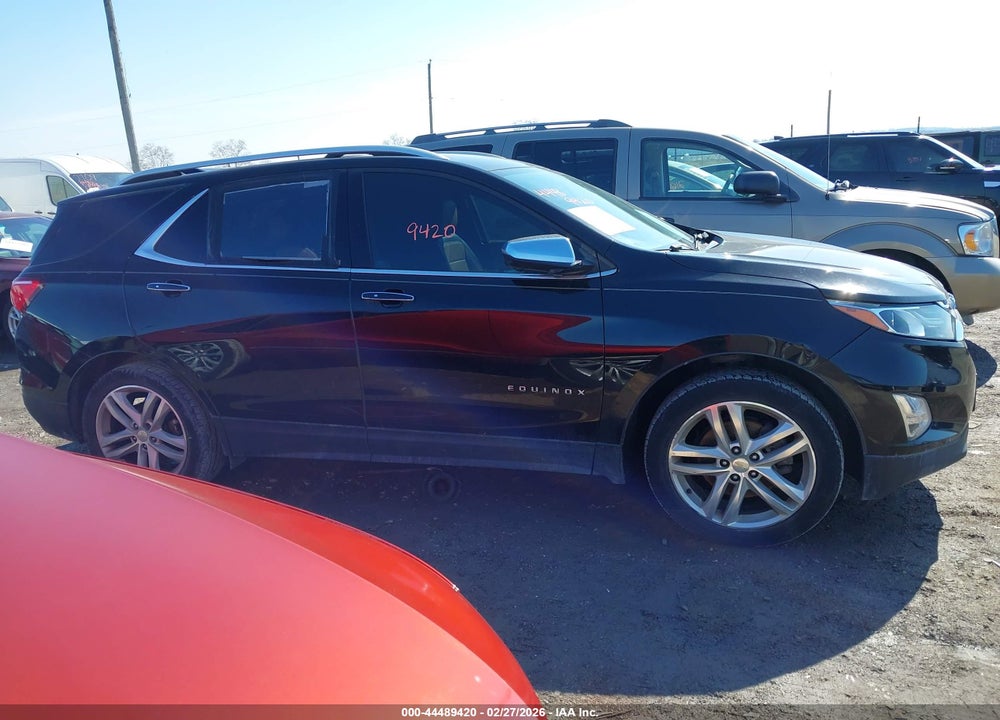 2018 CHEVROLET EQUINOX PREMIER VIN: 2GNAXNEX2J6330189
