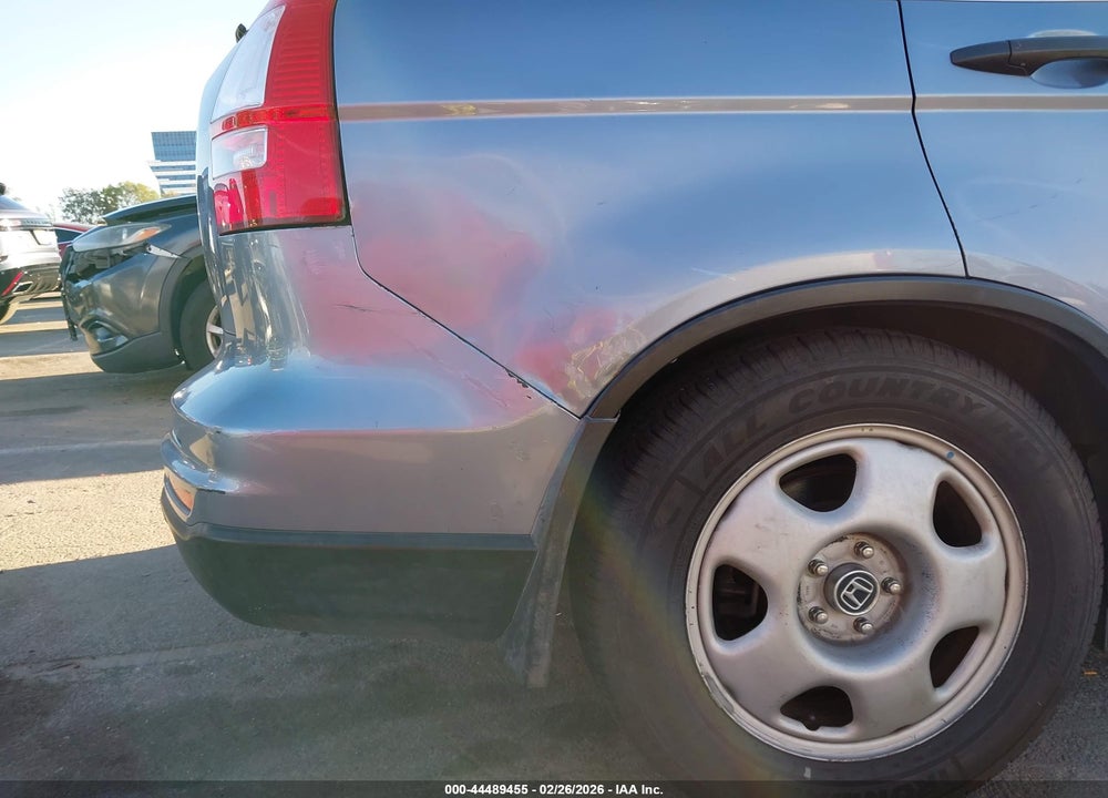 2011 HONDA CR-V LX VIN: 3CZRE3H38BG704058